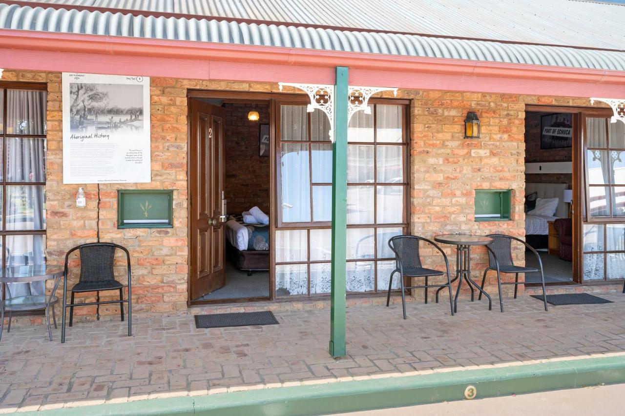 The Settlement Historic Hotel Echuca Exterior photo