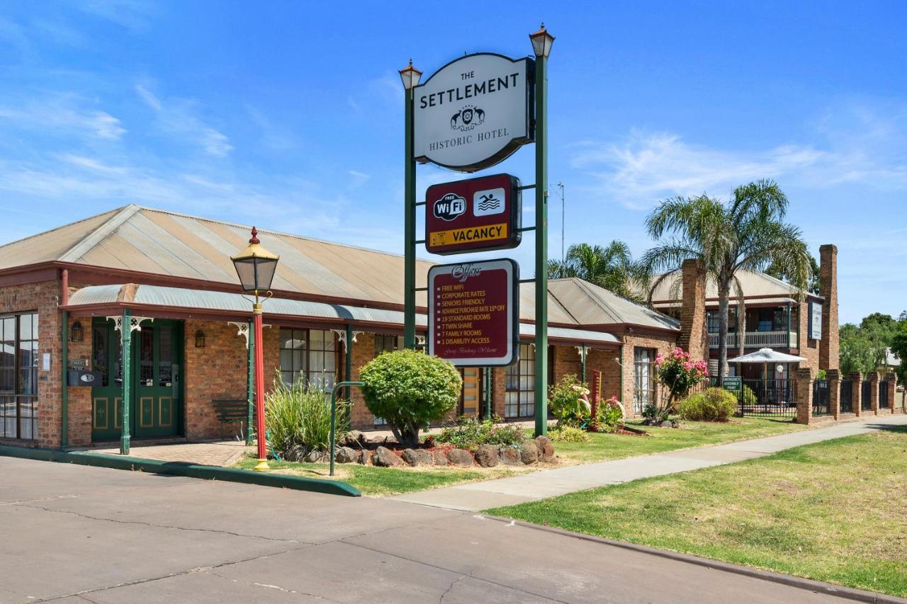 The Settlement Historic Hotel Echuca Exterior photo