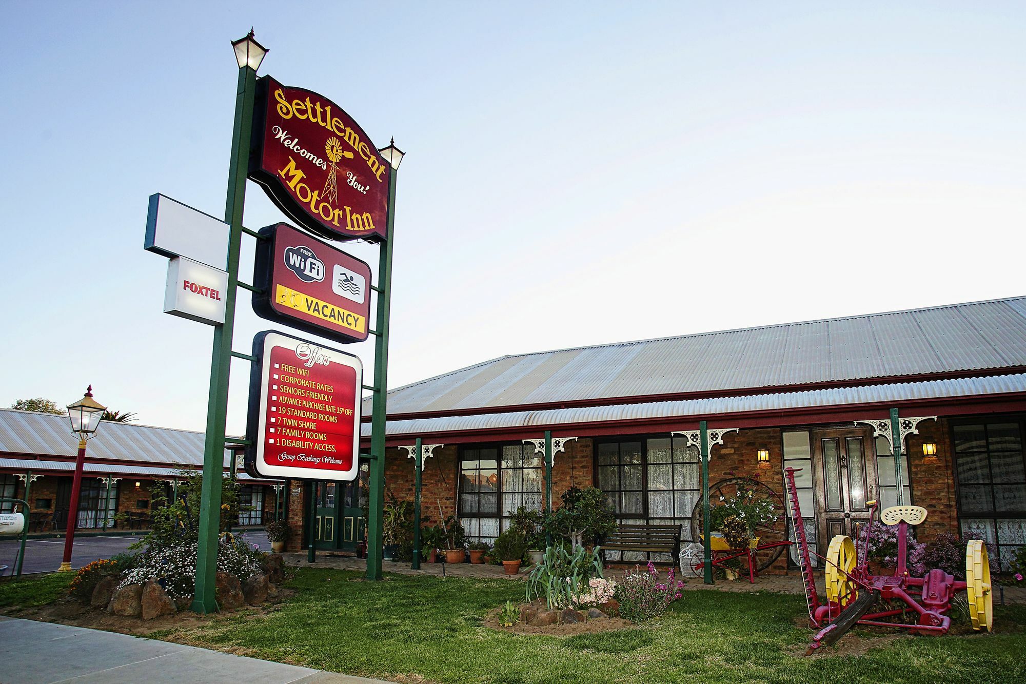 The Settlement Historic Hotel Echuca Exterior photo